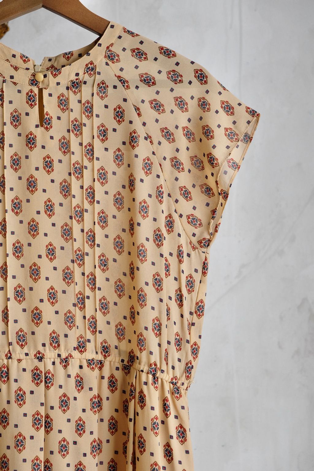 085B2623-E560-4D77-A21D-3A4B489A511F_1_105_c