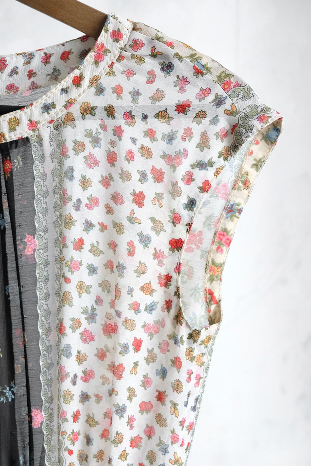 807A5B3B-2BAD-4C06-9093-D441283F18E0_1_105_c