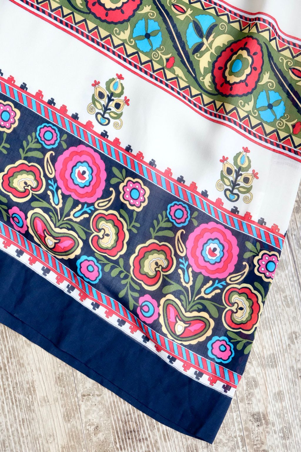 13889248-EBA4-43D0-BA66-C0236A9C8495_1_105_c