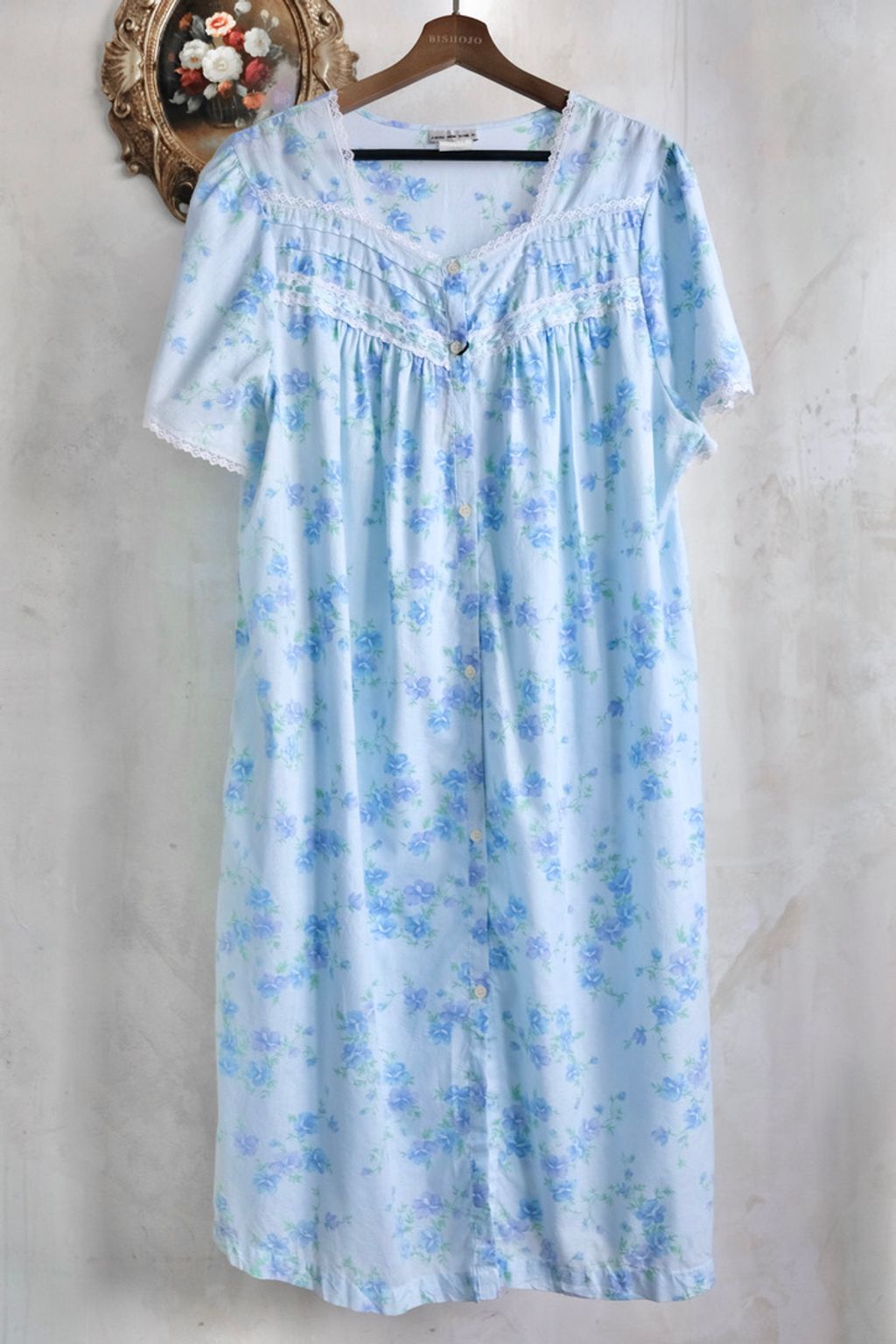 A6764A29-8BCC-4261-9FD7-7EB20E034A4A_1_105_c