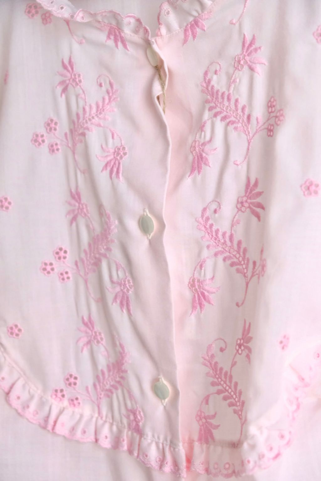 DE8460FB-5FDE-48BB-B89D-E19AC429201A_1_105_c