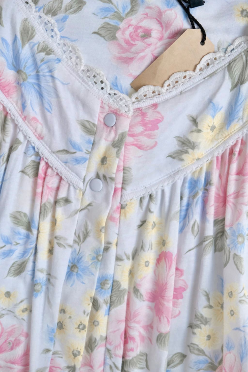 CC86DBCF-01F6-4763-8DD3-89CF80AAB83C_1_105_c