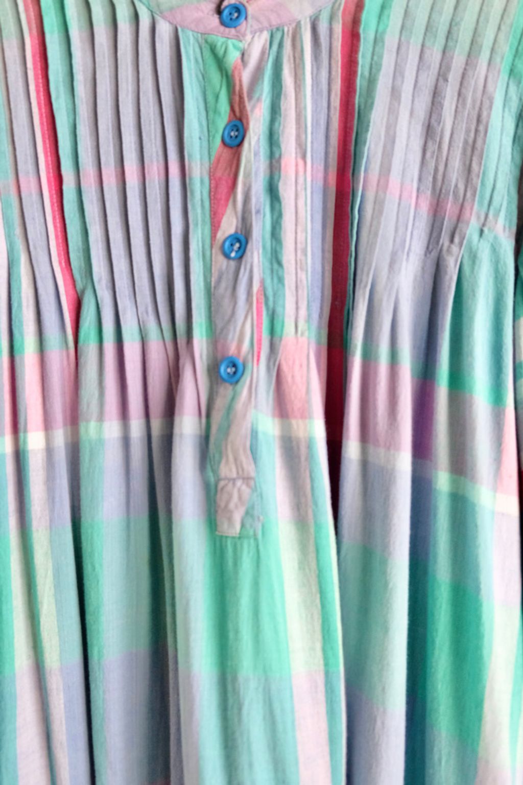 1704A621-C871-4233-8338-498109832AA7_1_105_c