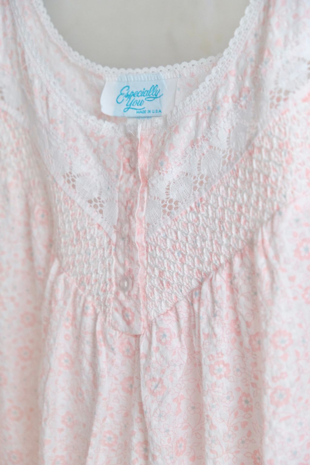 EE497E59-524D-4526-96E6-89B39CBD24B5_1_105_c