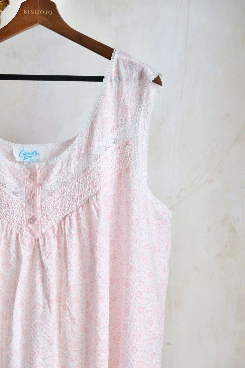 0FB5EA62-9307-4853-9F4D-04ED88C3334E_1_105_c