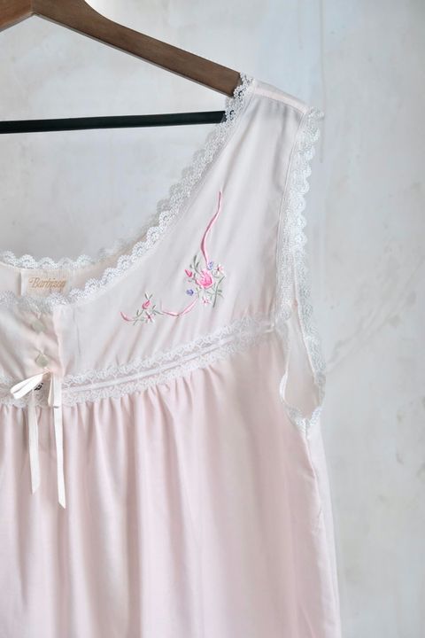 F0C9235F-D5D9-4484-857C-C1C982C9833C_1_105_c