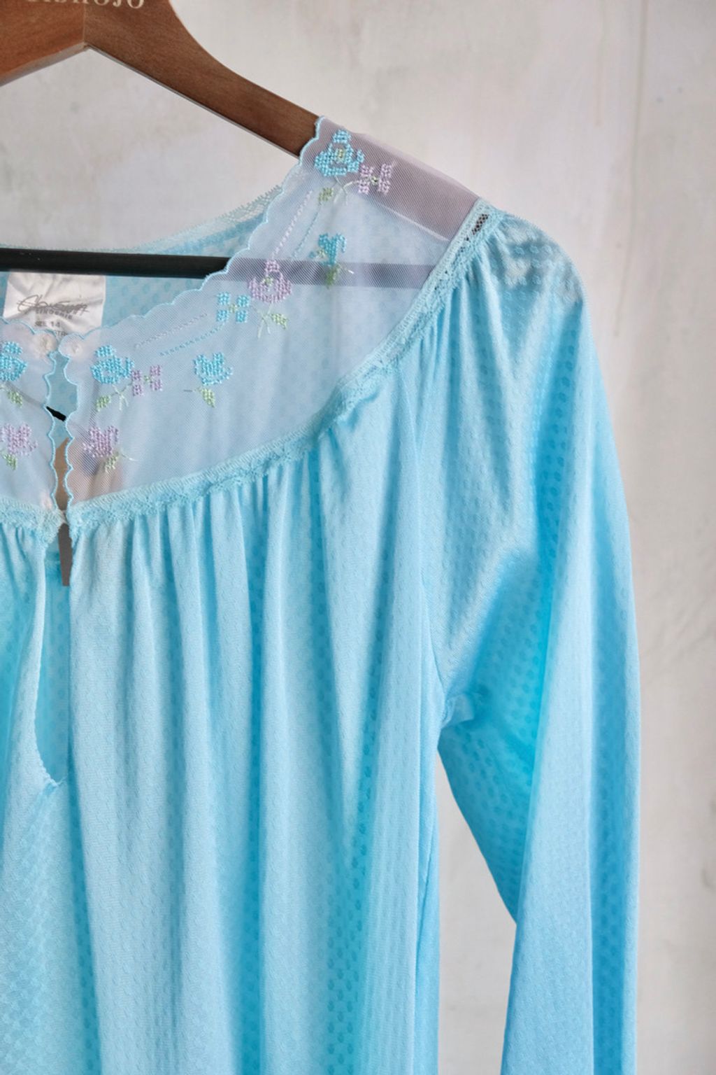 1D7F0F43-699F-4C00-8F2C-6DB53860DCCD_1_105_c