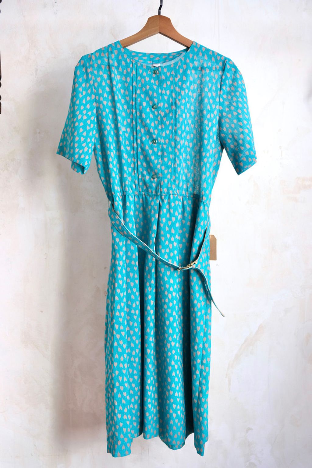 D4EBA6A3-A16C-4DF2-827A-189A8A57EDF9_1_105_c