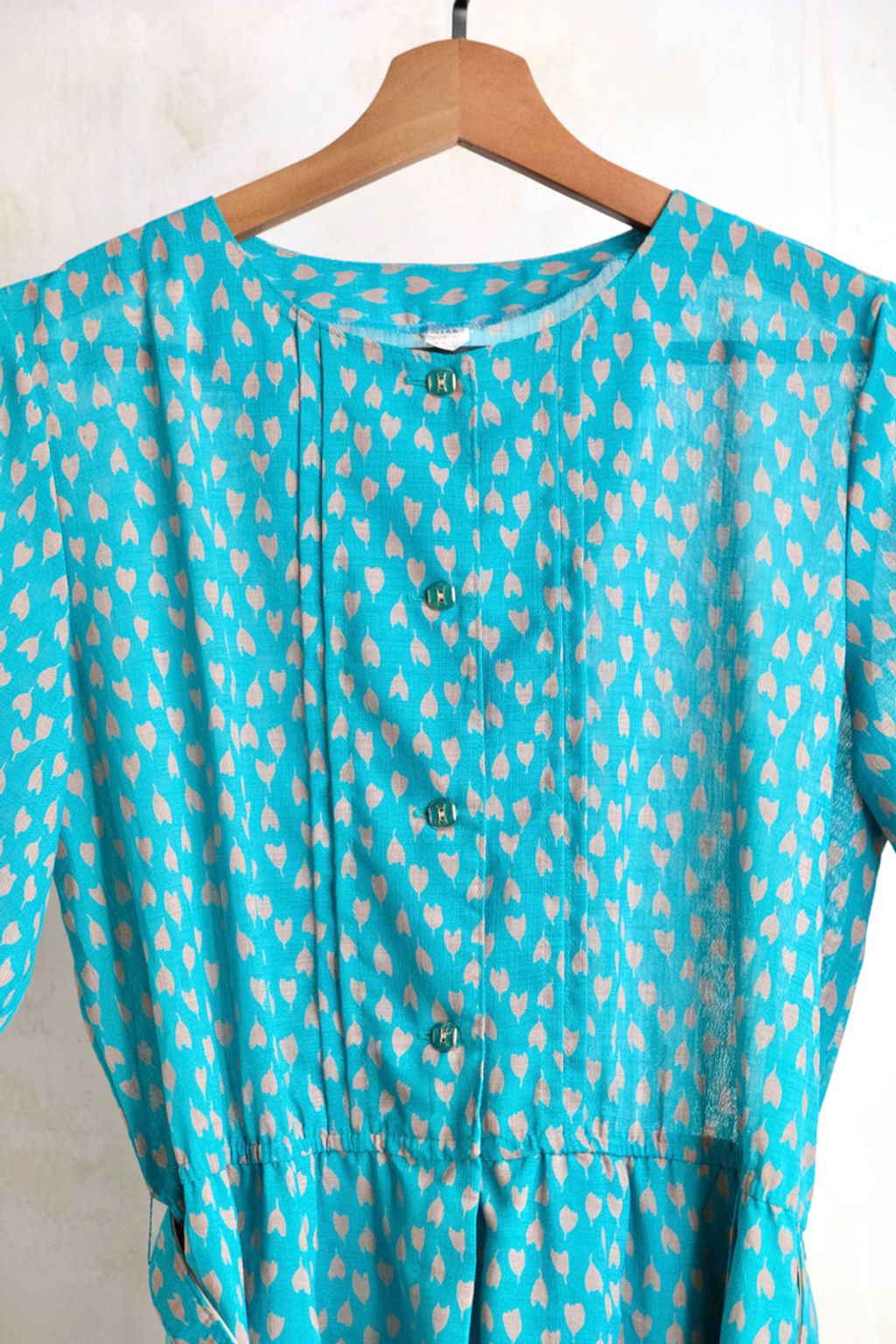 2D154C33-524B-4D72-87AB-2541D2D2AA0B_1_105_c