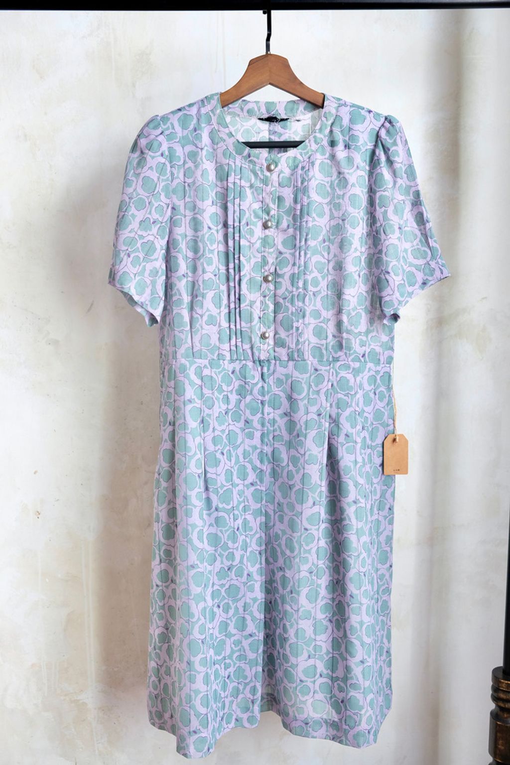 A22D850C-2DCC-49D5-AF10-9712C31CD384_1_105_c