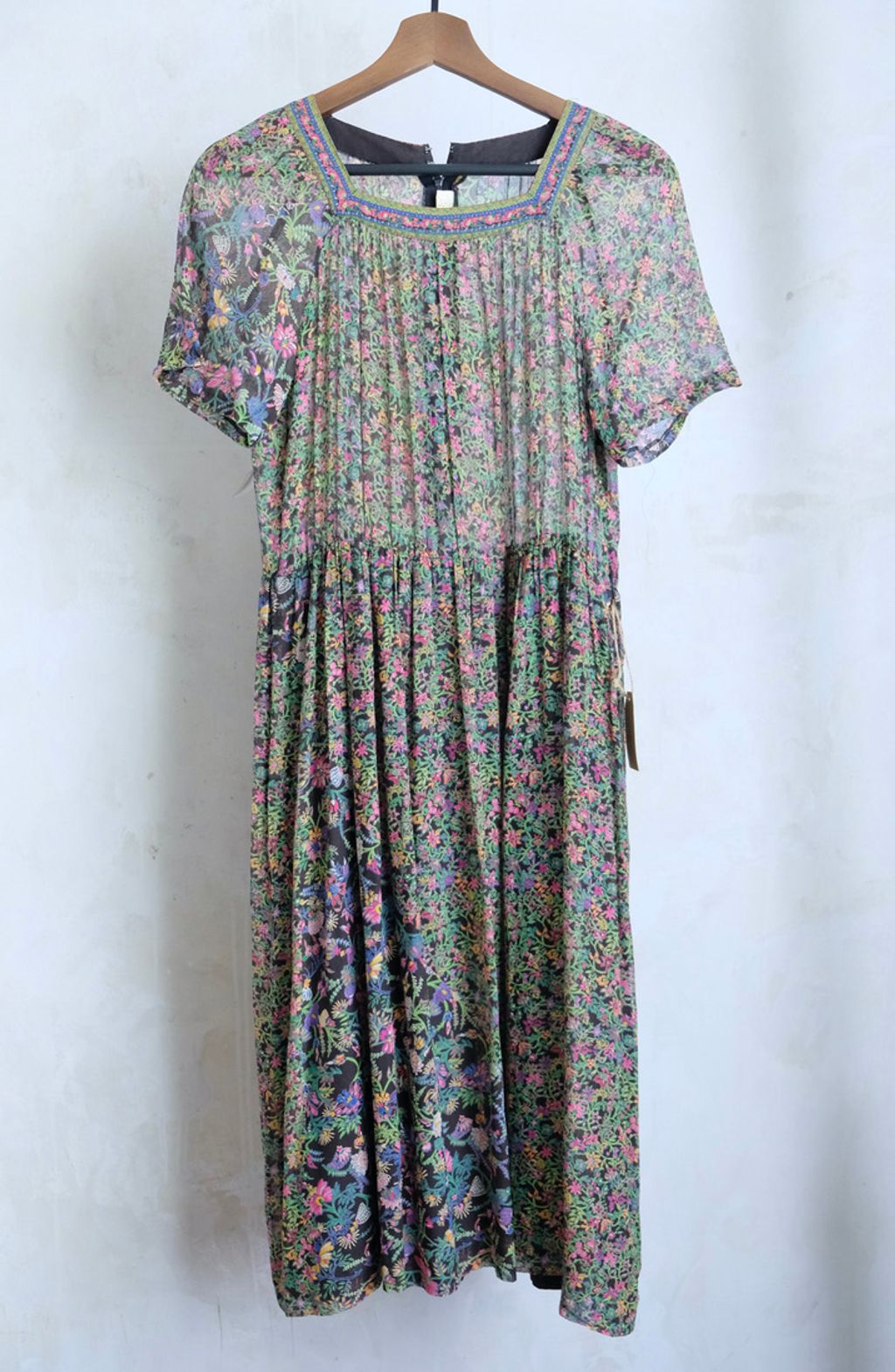 29B0F5A8-0424-4F5F-9663-B5CBC191CF0C_1_105_c