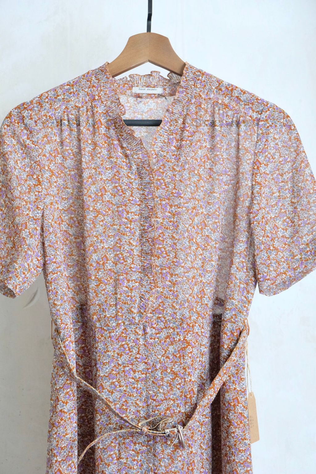 FF8C3F40-89ED-4603-9857-8A218A7C2E6C_1_105_c