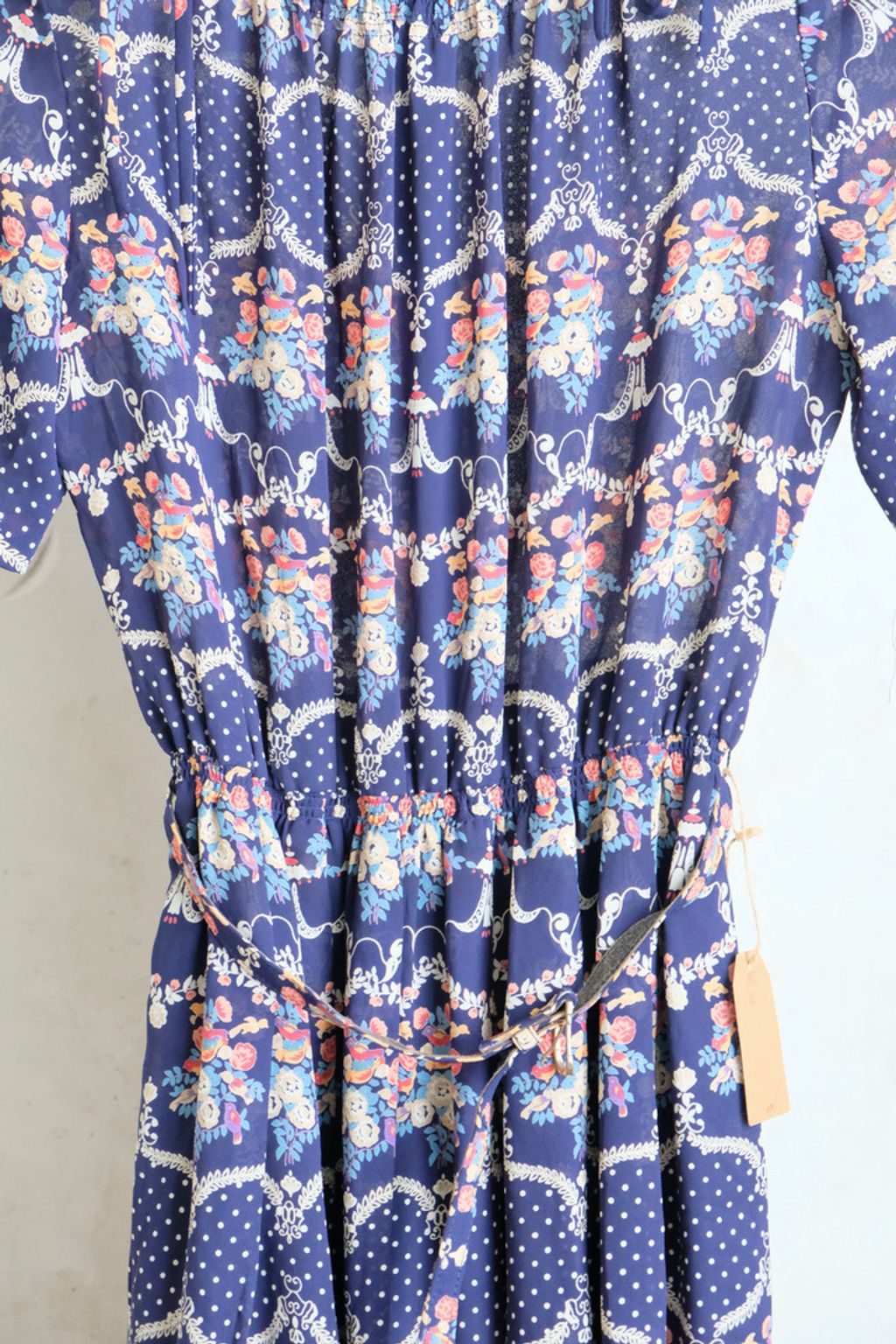 83D564F7-E4CB-48F7-9C54-3177C060FCA0_1_105_c