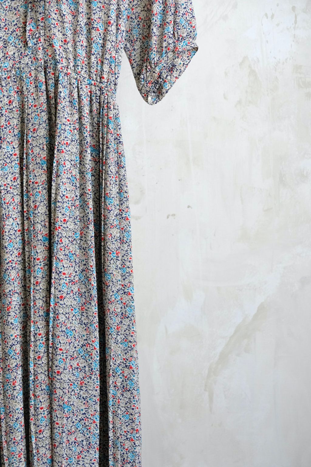 4C53620E-49A8-480C-A32F-8D9946170E80_1_105_c