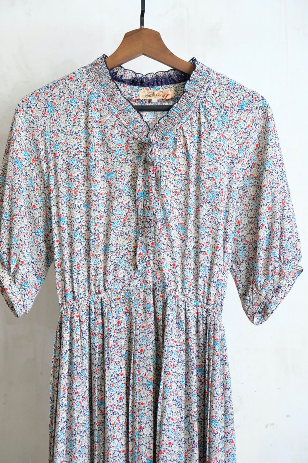 B3899FED-A8A0-4F0E-86D8-D968F1469632_1_105_c