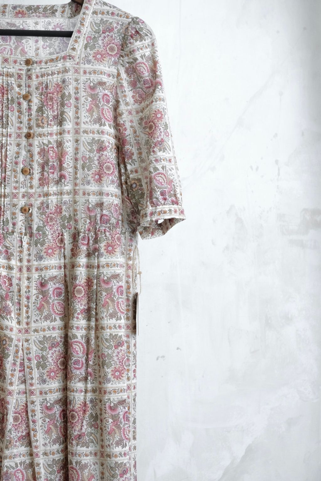 01D81543-901D-4F3C-9AEA-29B7C42597AD_1_105_c