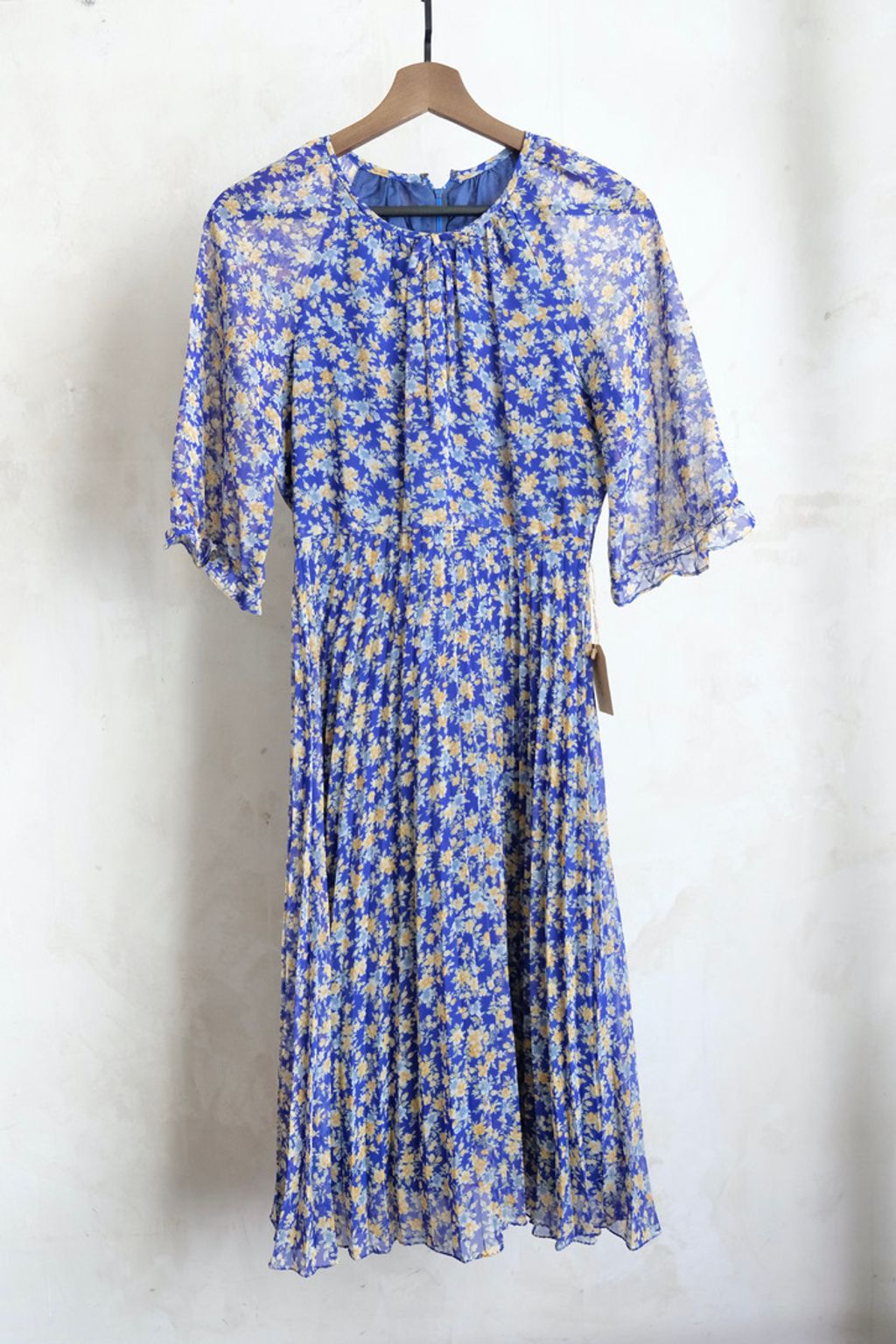 552BEFAF-5920-4140-A6DB-ED73D8E1418E_1_105_c