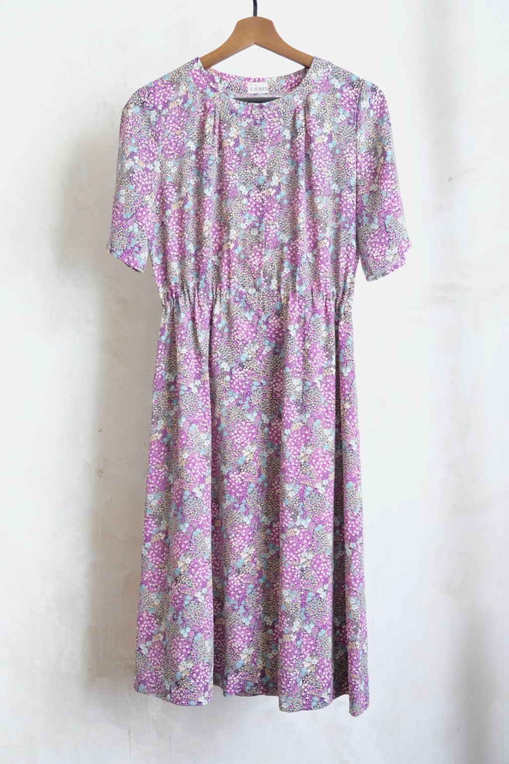 7CA5EC7C-C68D-4ED5-9E2A-BC3B2F7529DF_1_105_c