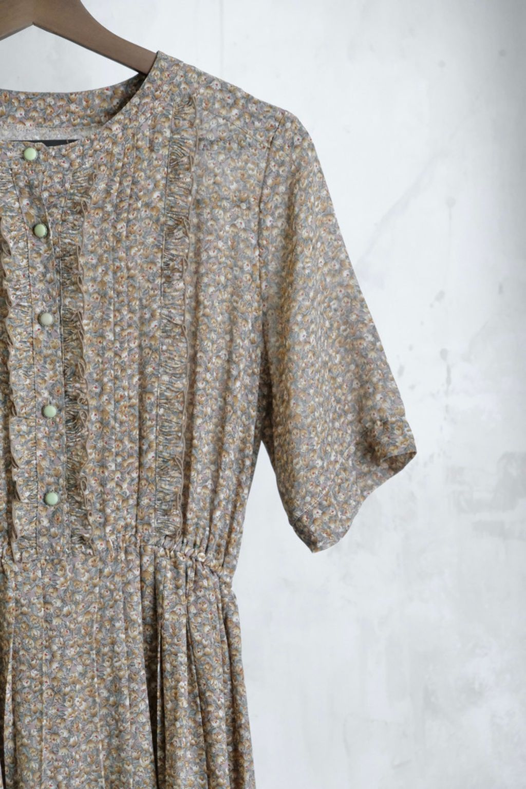 5AD7AFCF-AD23-4225-A4F8-5FD3B7AE3A64_1_105_c