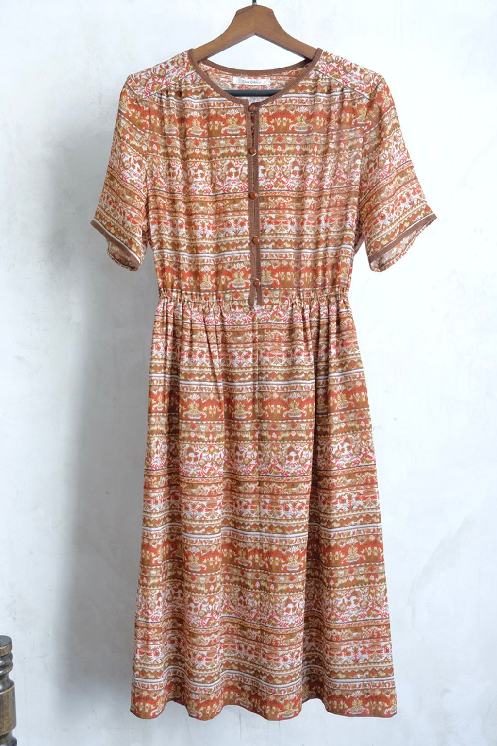 9001230E-EBBE-4015-8CC9-8107135E42A3_1_105_c