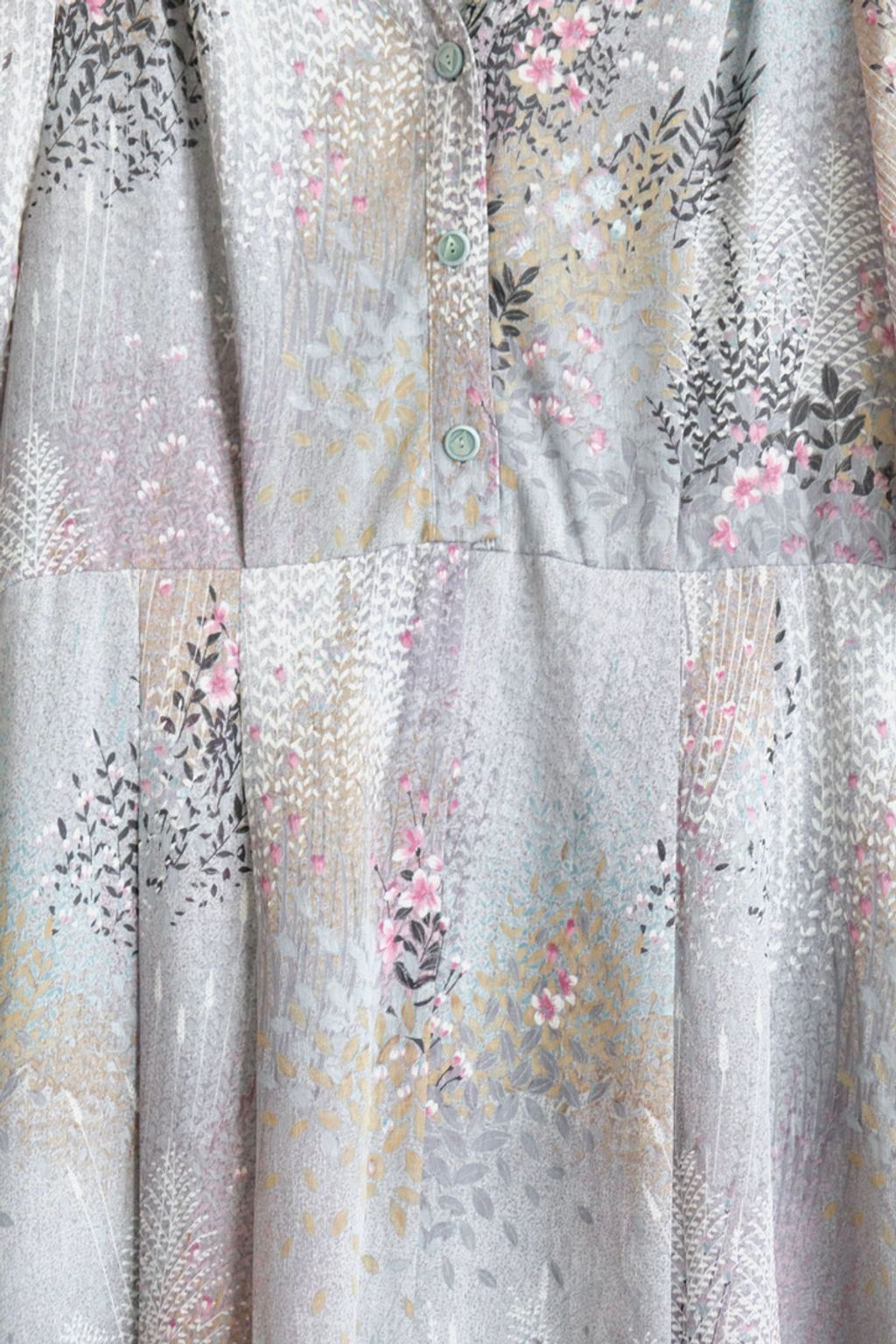 9DEAA4A8-C059-406C-9F7E-6C2A1E5FF94C_1_105_c