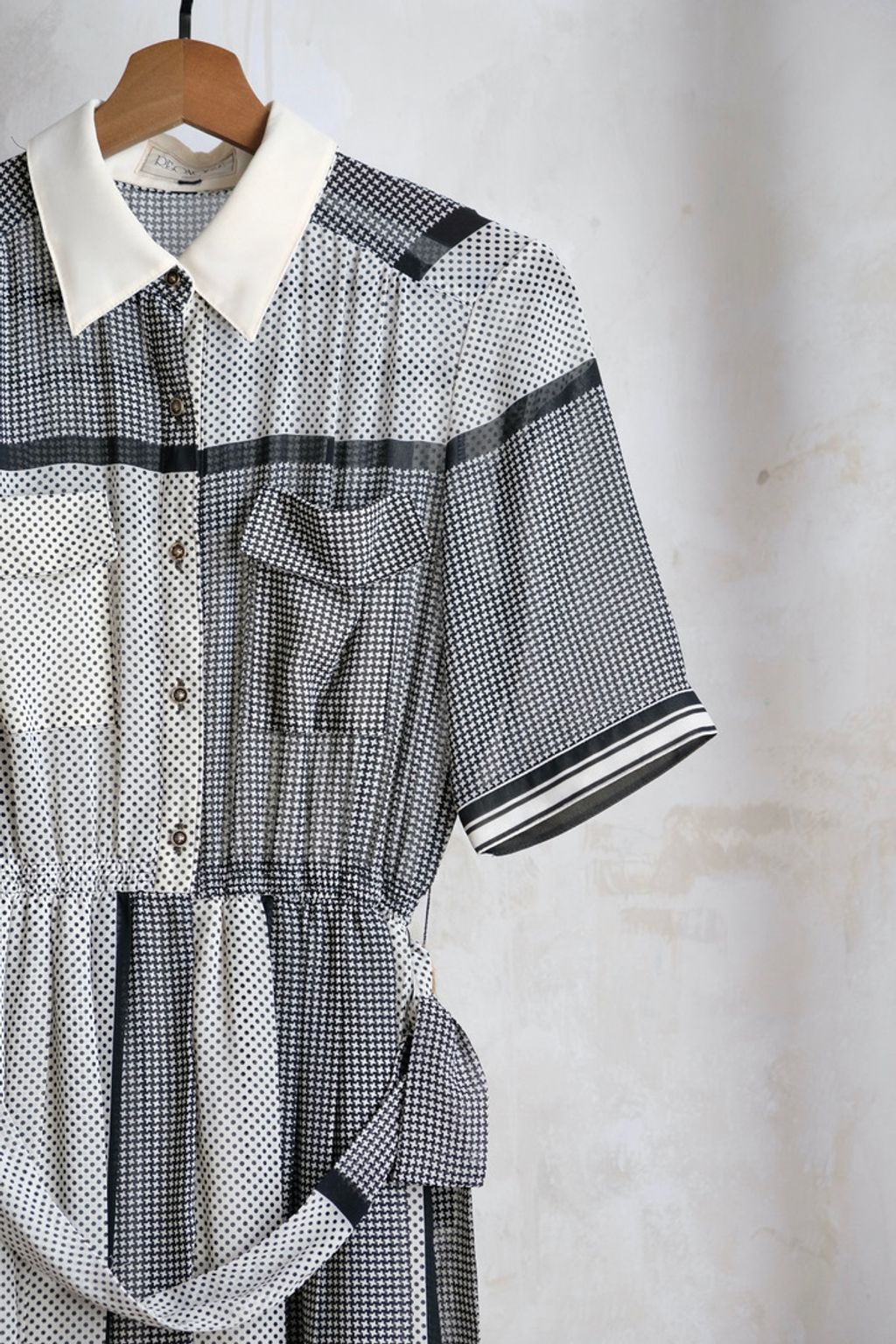 61F0875E-D6AD-4BA3-A958-B5DC6E4FEBAE_1_105_c