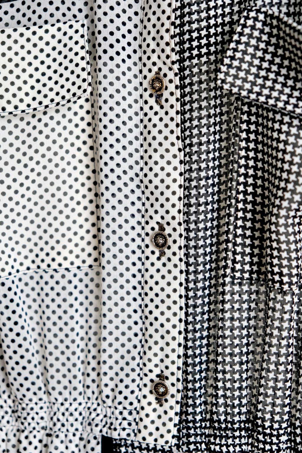 76559317-A60E-4CAF-934F-4C4111EAC5C9_1_105_c