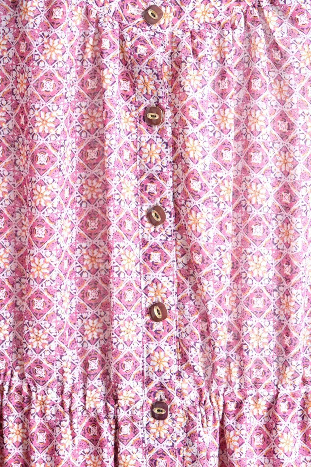 3D3B393C-9C95-4848-9087-7A2EA70EA5B8_1_105_c