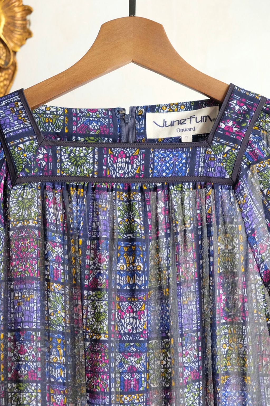 41E0D3A3-611B-457C-BF48-31E86D1312AE_1_105_c