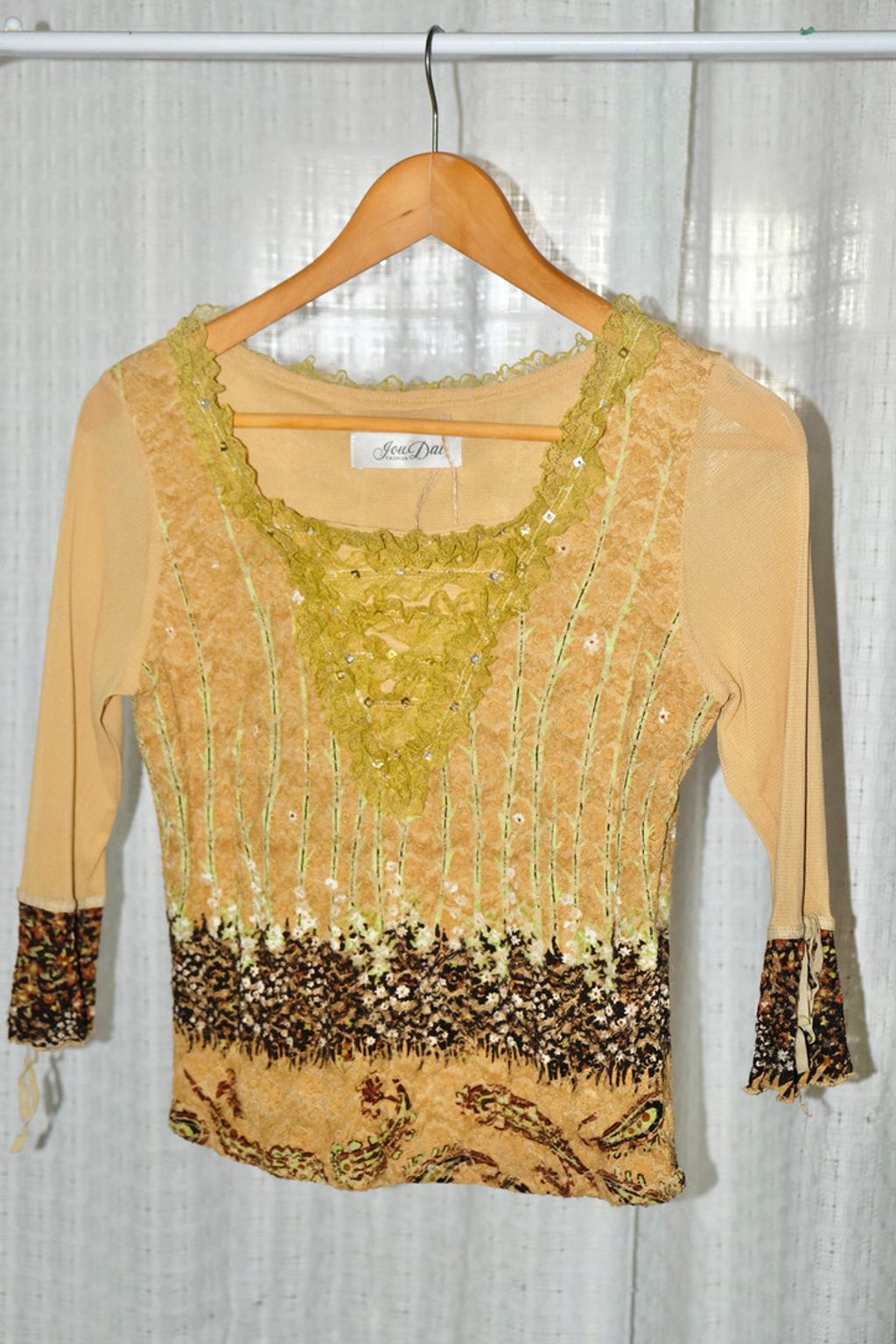 D6BB2CD7-A31E-43C4-BE28-CB2A909FF218_1_105_c