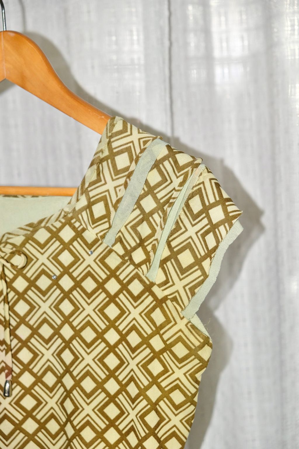 448B4191-1F25-48C0-A56C-761EBEF977D6_1_105_c