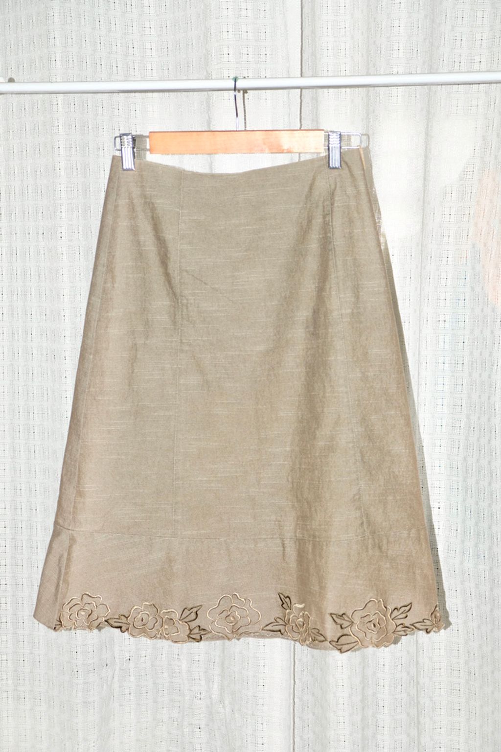 3A93E82E-03FA-4B41-BE3E-F1615B808589_1_105_c