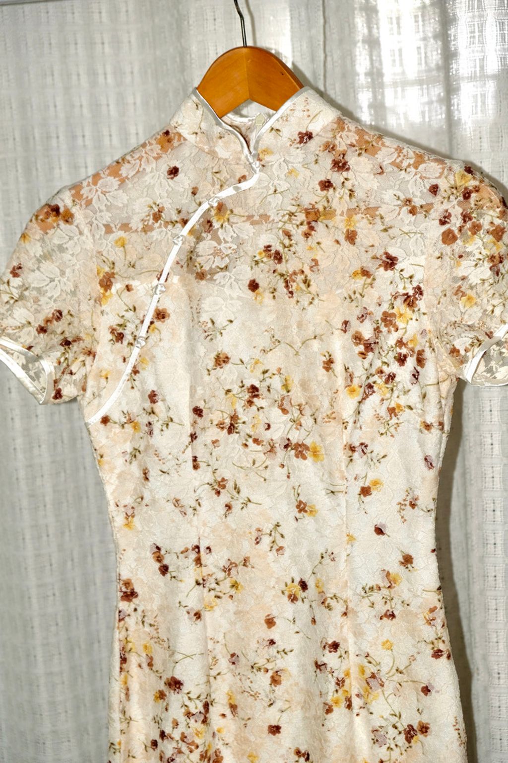 FB2D65F5-33F9-4928-BC5D-8143C4070569_1_105_c