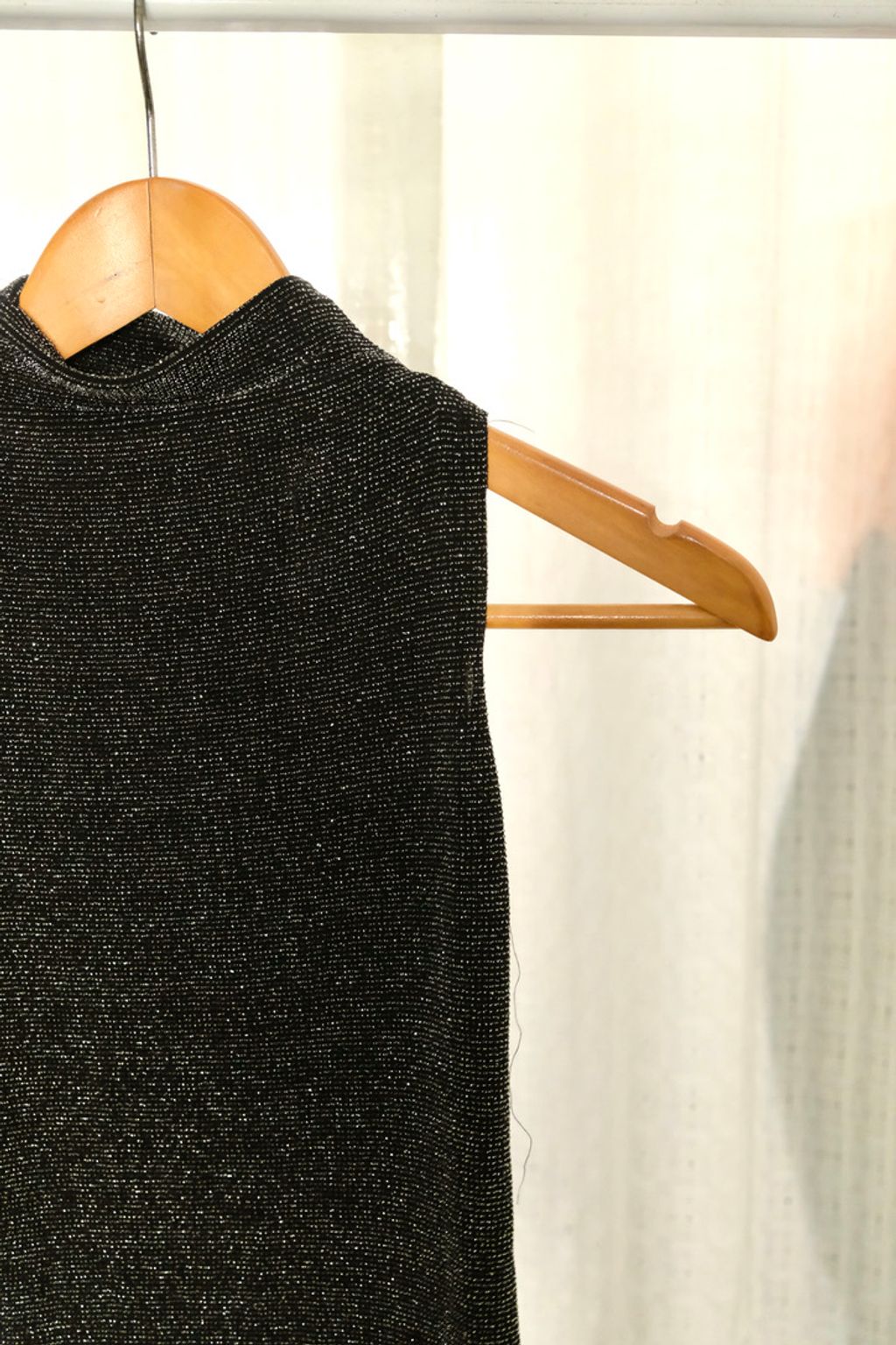 05B7F2FE-F960-4F6C-AE7C-DE410F228E22_1_105_c