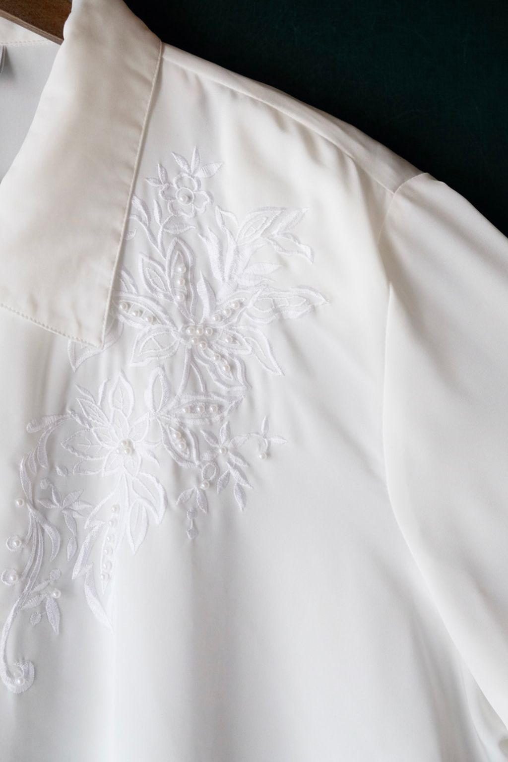 07133E17-23D1-4B4D-BD50-C33B4E94539F_1_105_c