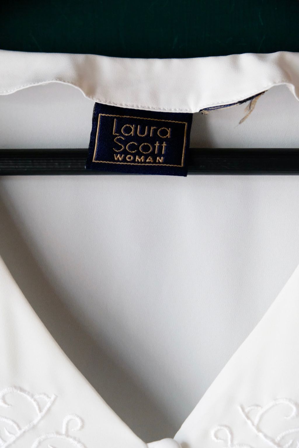 D2718FF8-C66E-46DD-A0DE-3B0FC3D156C4_1_105_c