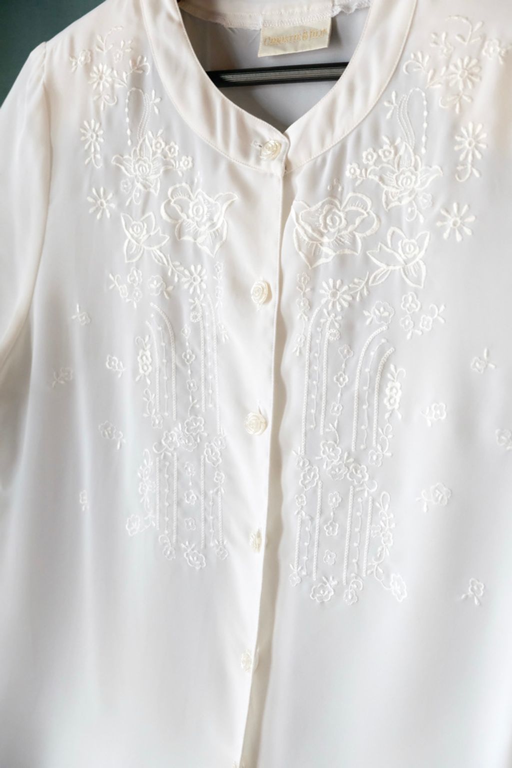 35E6633E-3EBE-4D8C-A6F9-2769E163963E_1_105_c