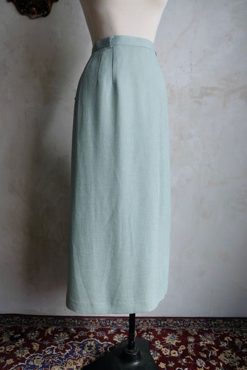 BB4B479E-1101-4A06-A191-D1018139FF14_1_201_a