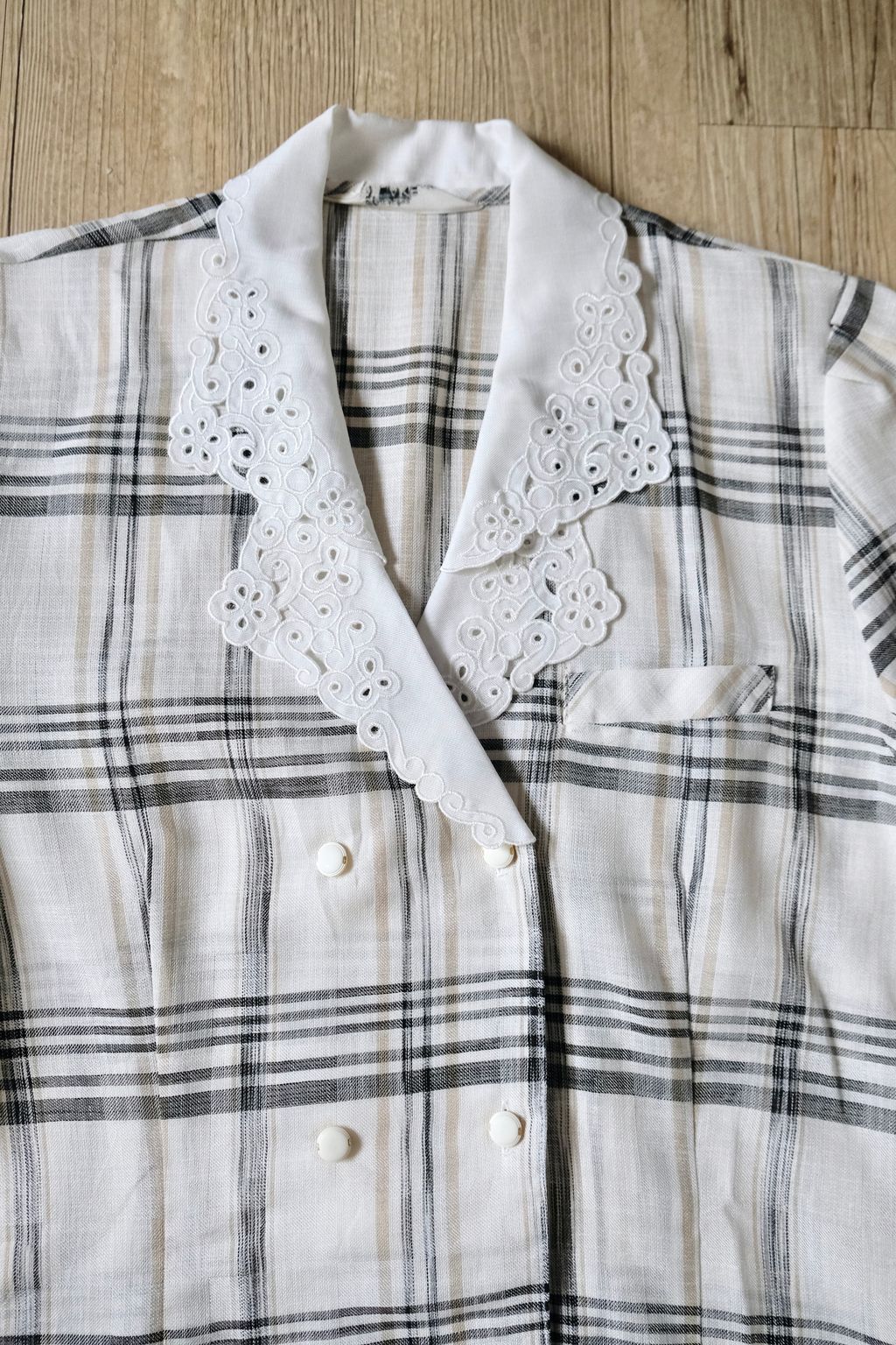 33073830-2807-4AC5-B269-80717D50EE59_1_201_a