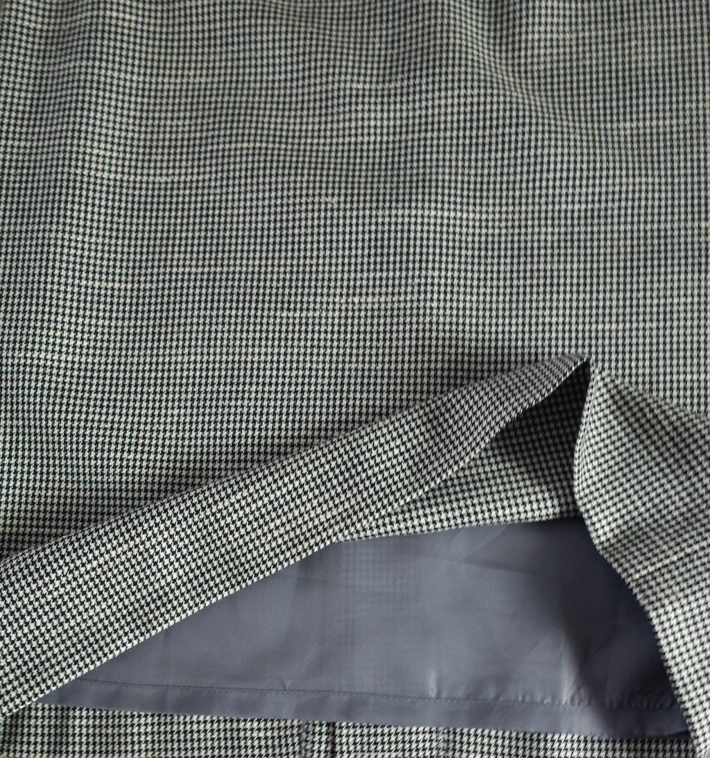 CB7B9D28-FFAC-4260-879E-E70DF9D5E46D_1_201_a