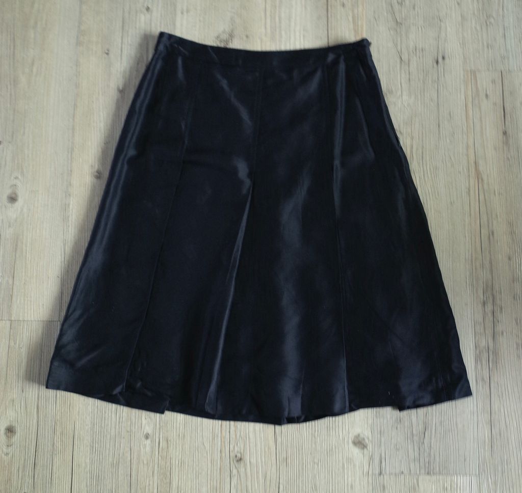 9C731CB5-DD37-46E0-9C10-2157EF3C305F_1_201_a