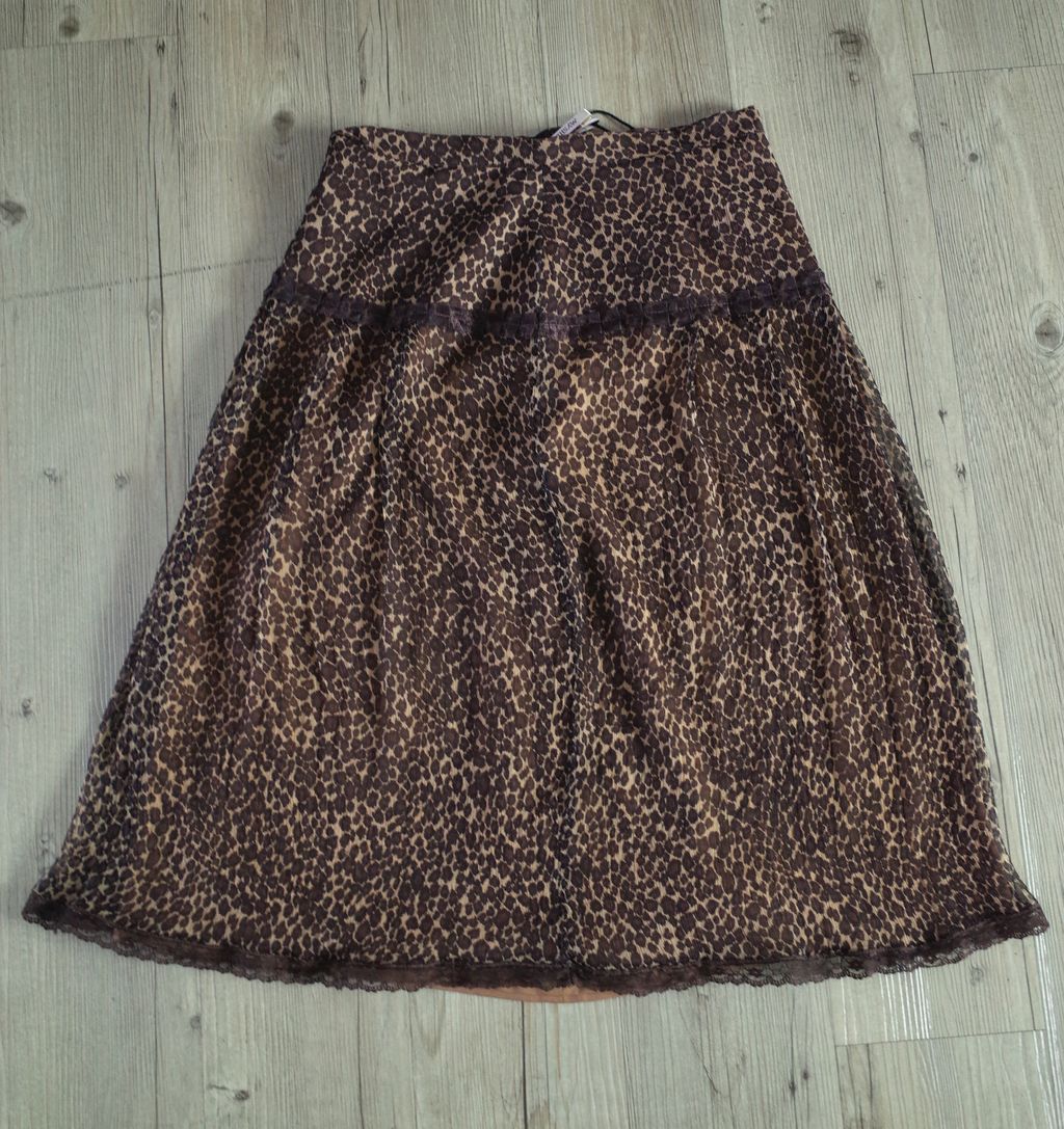 8D01DC52-C2C7-4BB7-9DFB-604A62E069E2_1_201_a