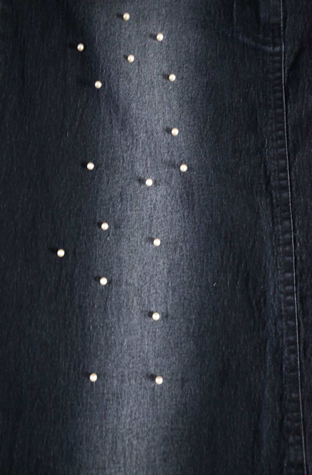 594765B3-1B51-4D34-9927-51C269127627_1_201_a