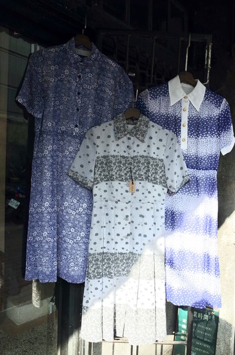 2F1DDF5A-1BFE-488E-9C3D-8B639E11F3AD_1_201_a