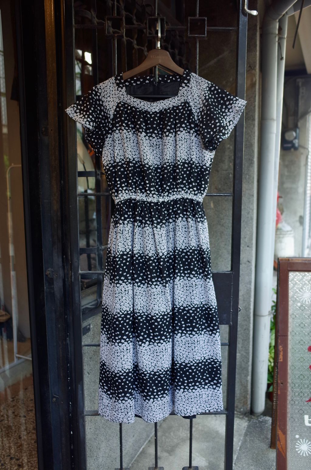 47C545C0-BE34-4D01-B733-9E9A3FF9608E_1_201_a