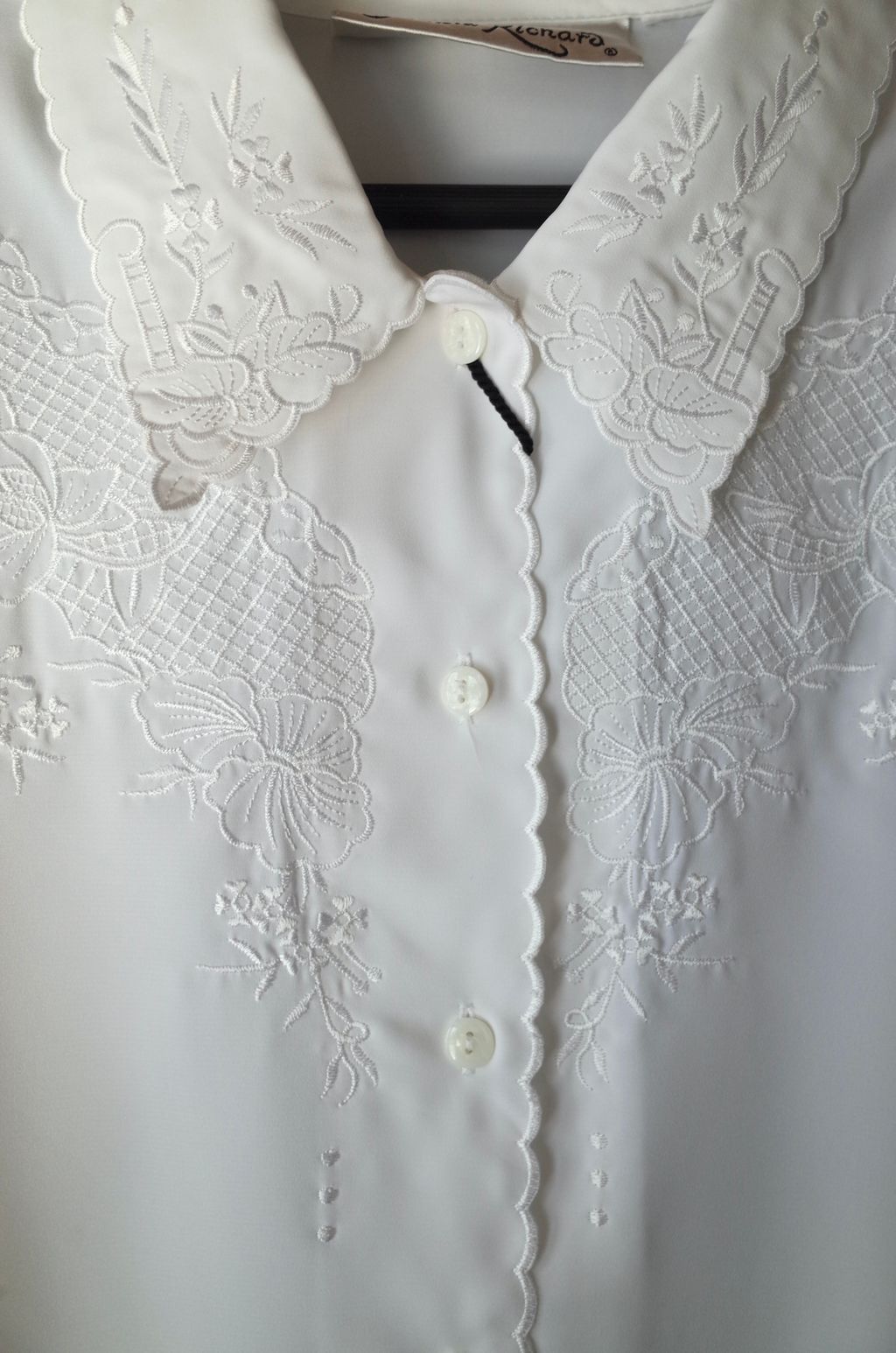 A394F6C3-ACE2-47E1-8CE2-8F420A5F6520_1_201_a