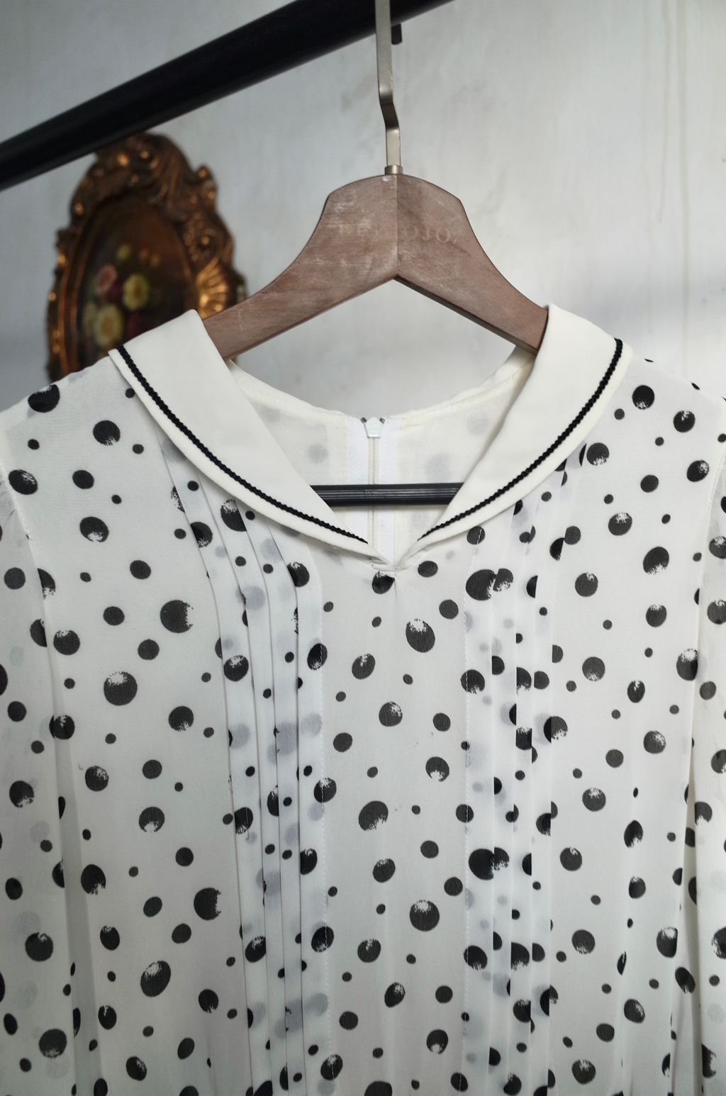 6C29BCE7-8041-45B2-A1A0-589C35185A02_1_201_a