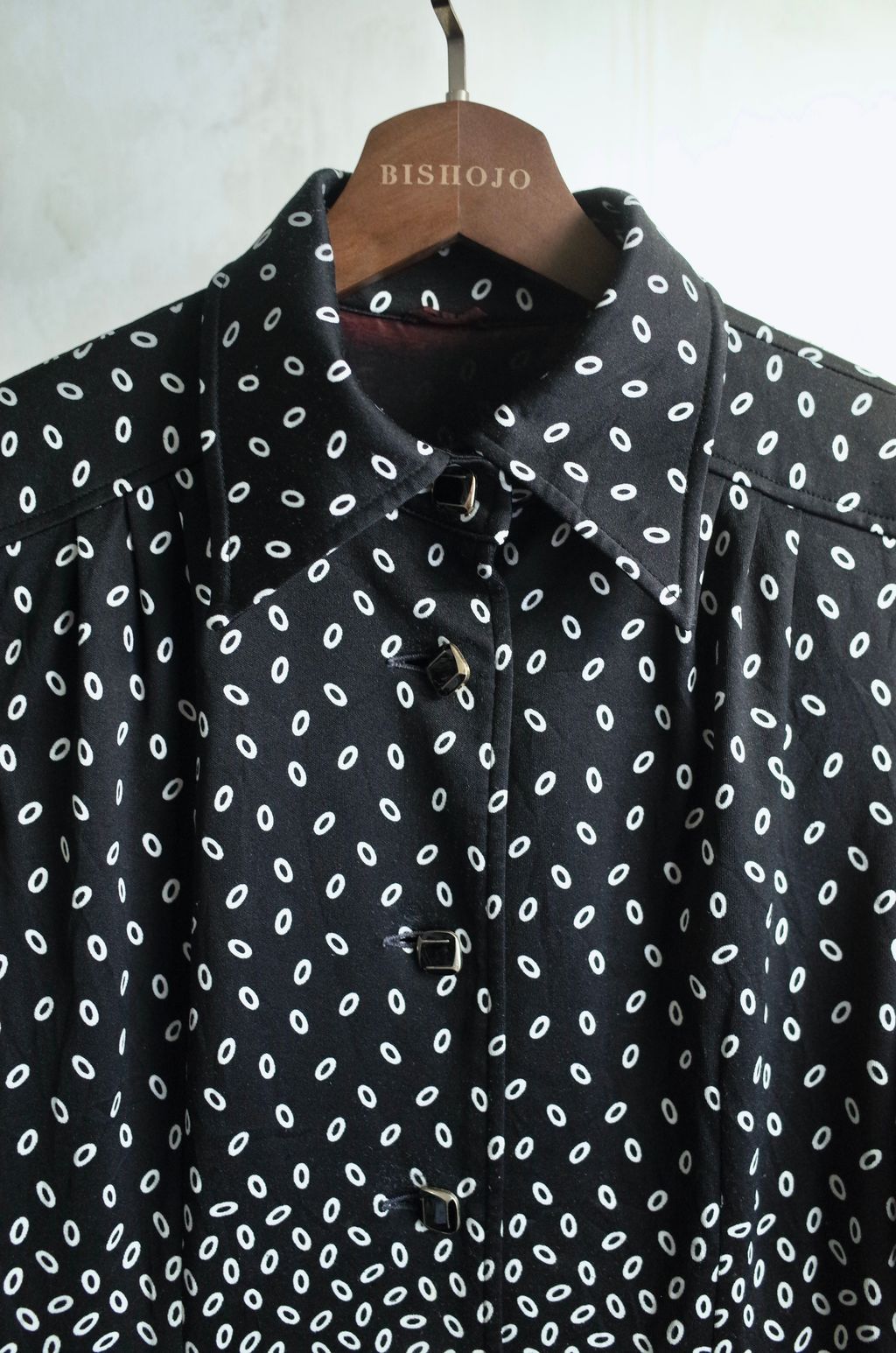 FC8264AD-35FC-486F-A0F9-F555993710C9_1_201_a