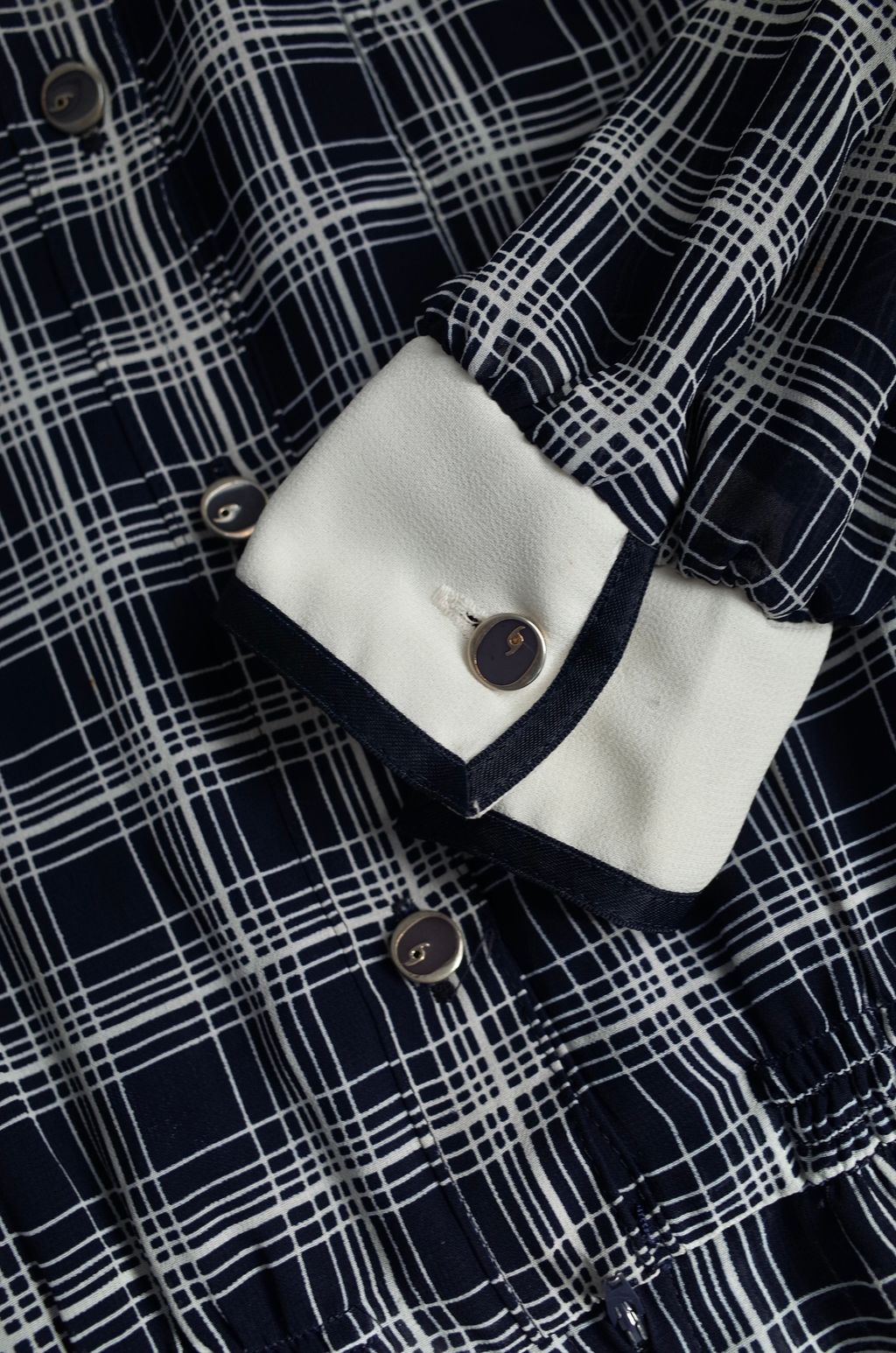 24E430A3-ECA1-4A98-AFF6-37A67C45B6CD_1_201_a