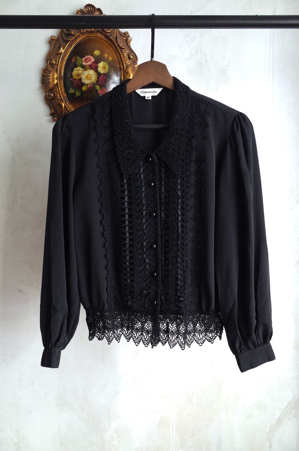 5190FE95-7B1A-48A2-A3C7-52F1BBE9B46B_1_201_a